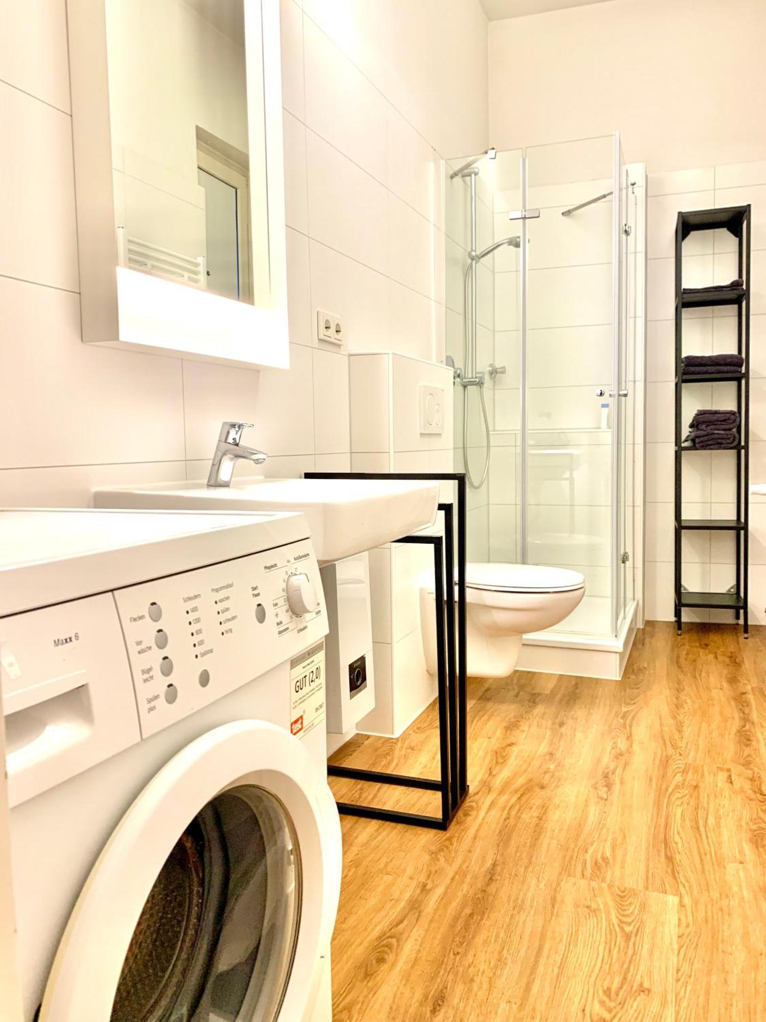 In / Mit Allem Drum Und Dran Apartamento